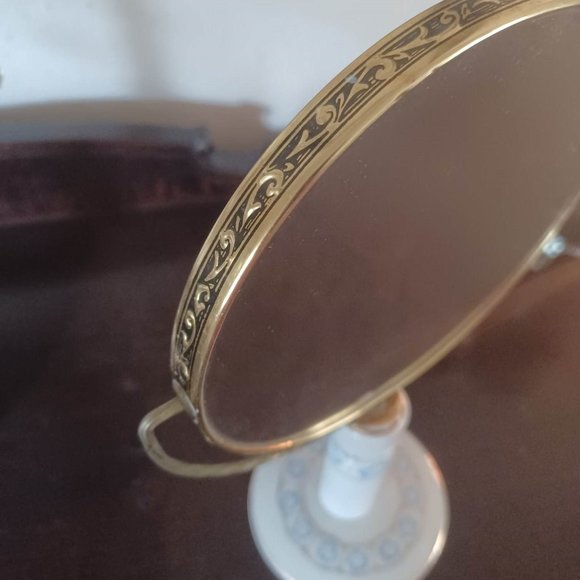 Unusual MCM Vintage StandingTable Mirror, Two Sided, Blue Flowers, Gold Trim - Picture 4 of 6